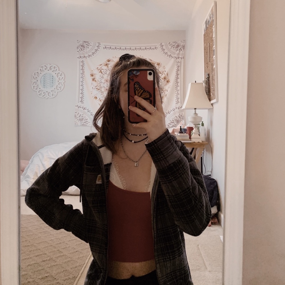 xs women’s carhartt jacket